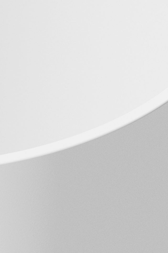 decorating a tree for the purist