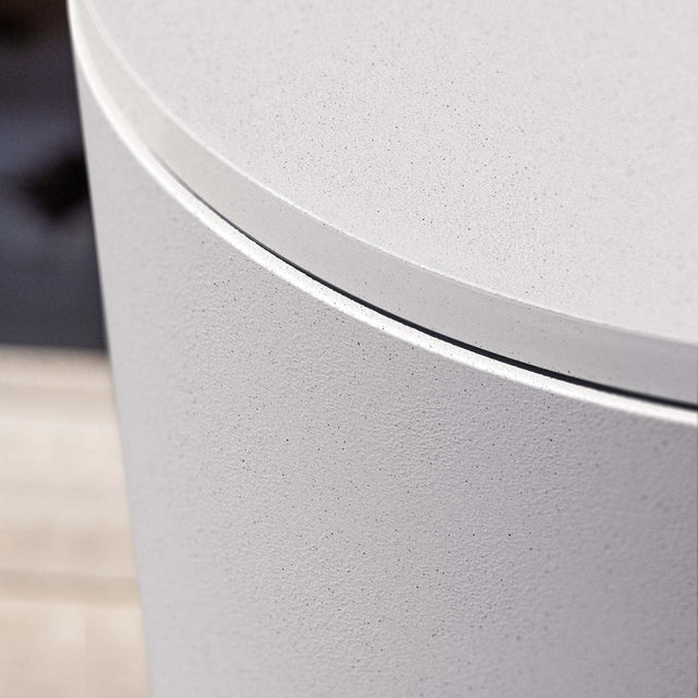 kona chill side table