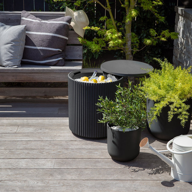 demi chill side table