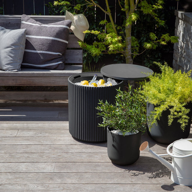 demi chill side table