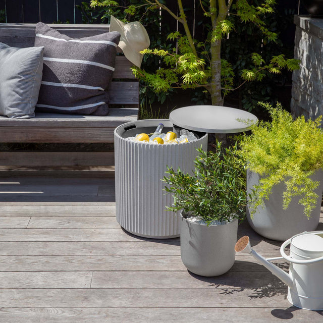 demi chill side table