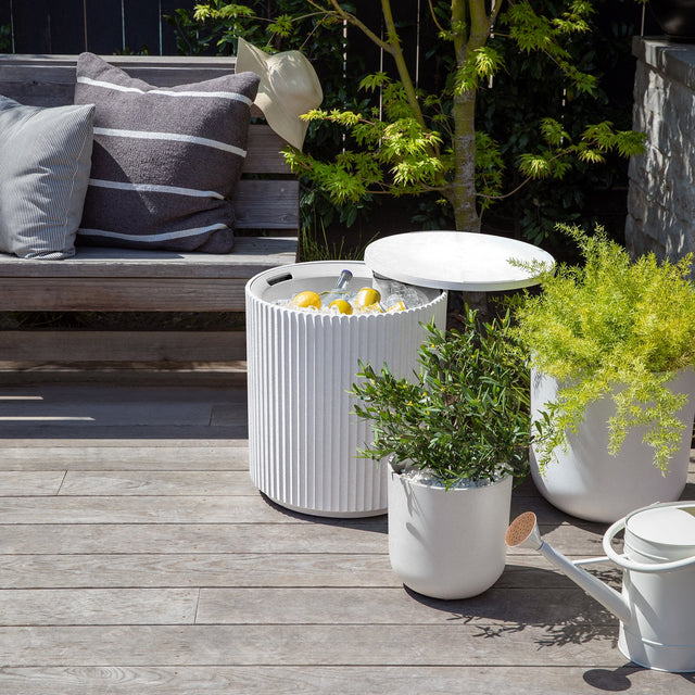 demi chill side table