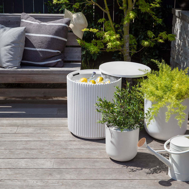 demi chill side table