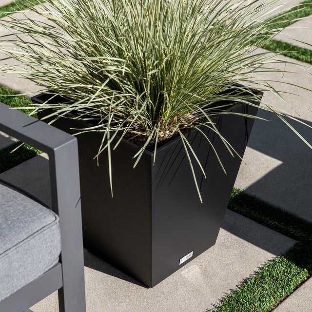 pure nobleton planter