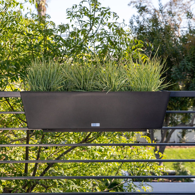 pure railing planter