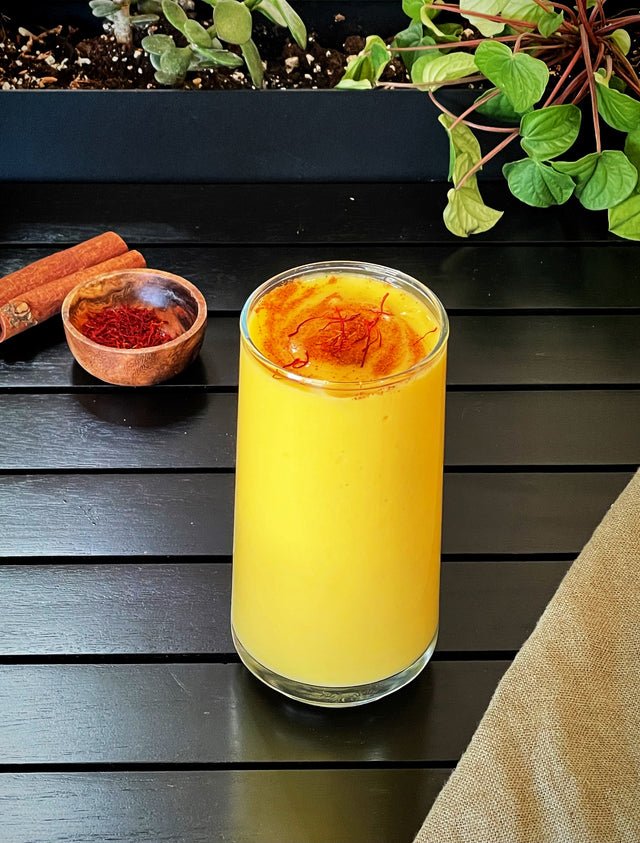 how to make a refreshing mango lassi