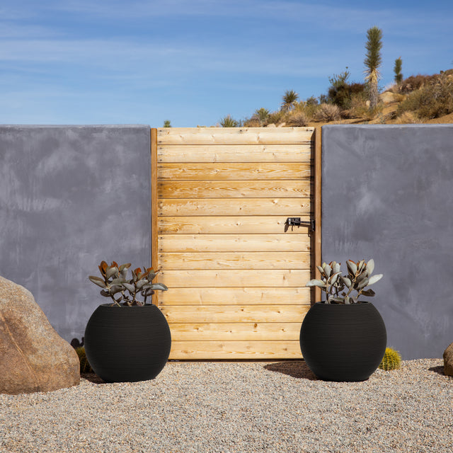sphere planter
