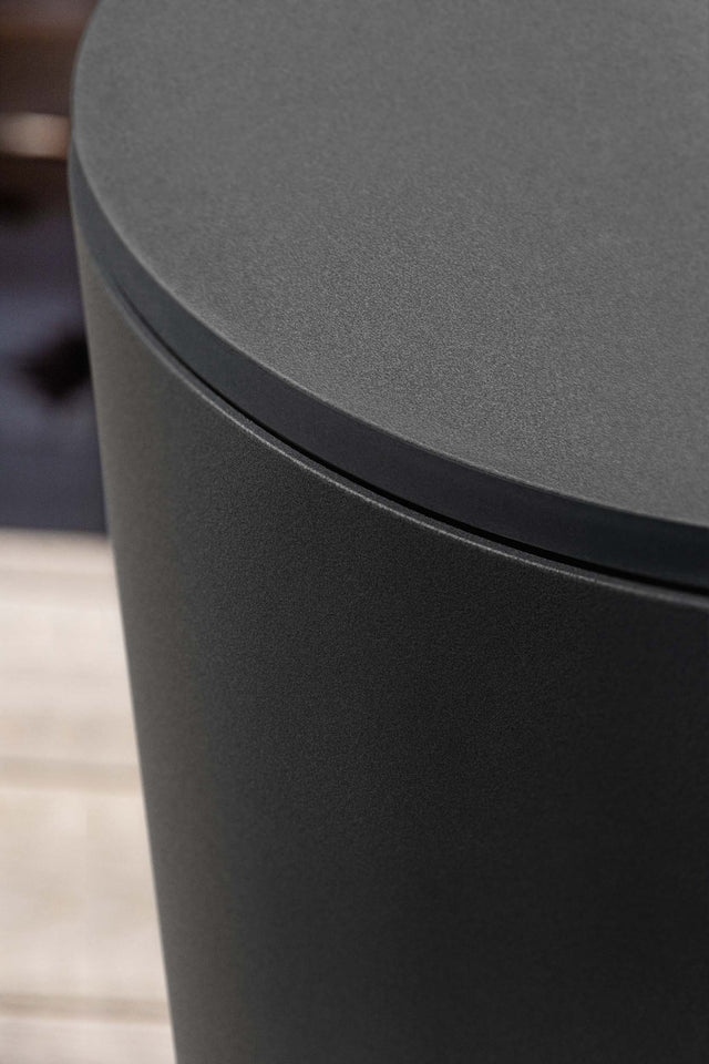 kona chill side table