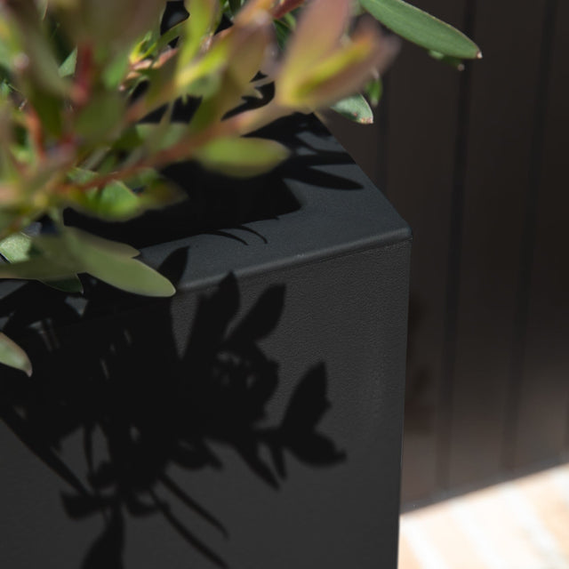 block pedestal planter