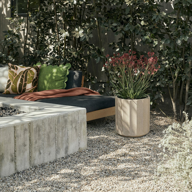 column planter