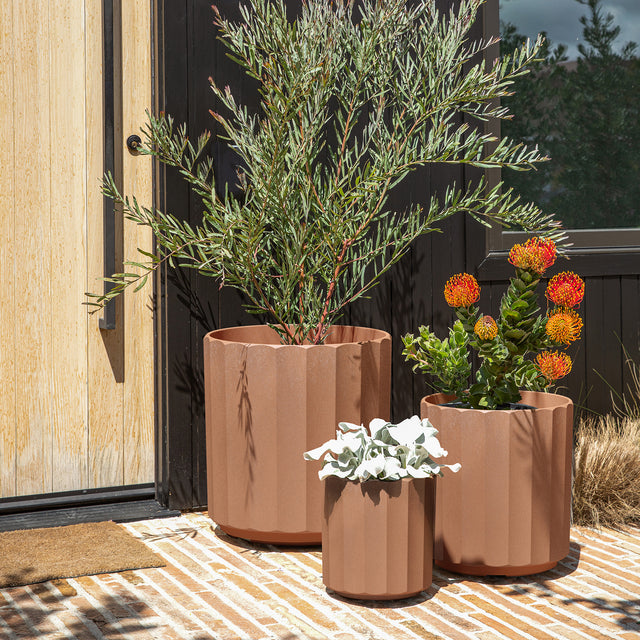 column planter trio