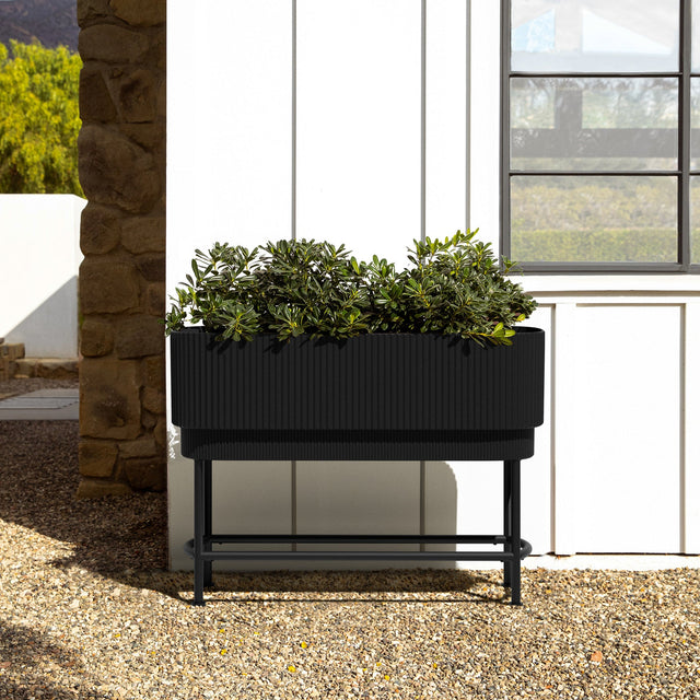 demi raised garden bed