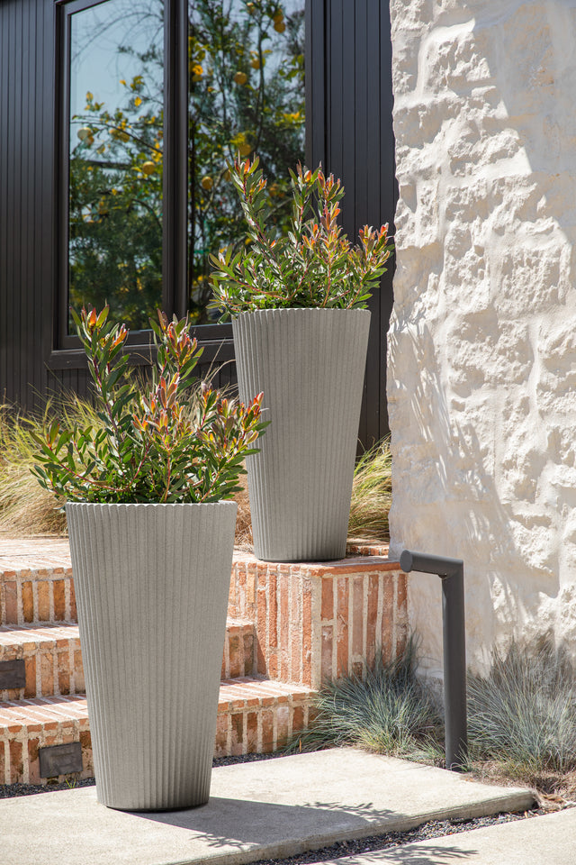 demi tall planter