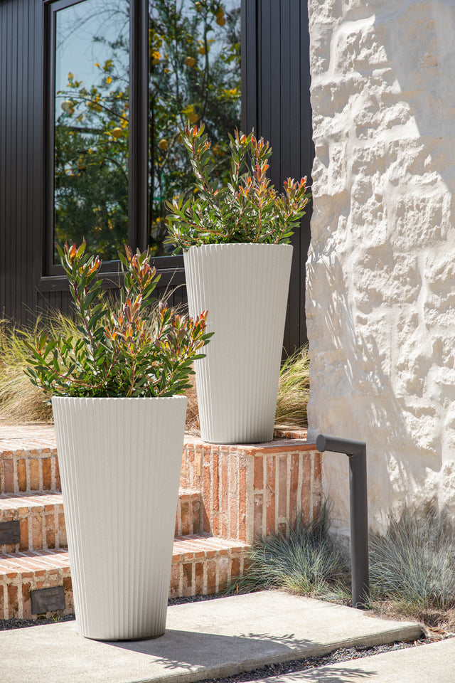 demi tall planter