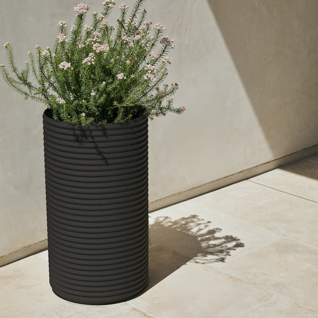 mod tall planter