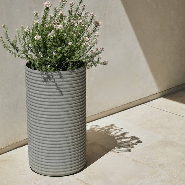 mod tall planter
