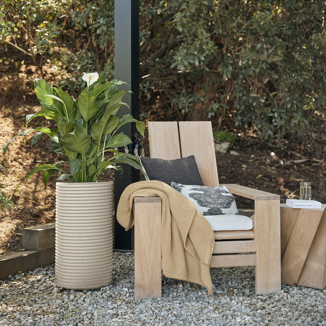 mod tall planter