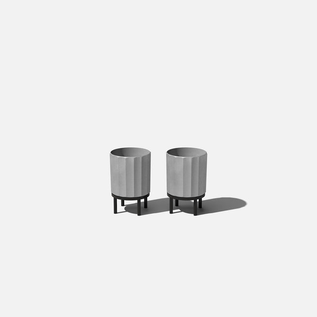 column raised planter