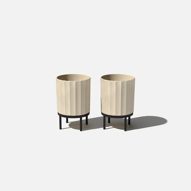 column raised planter