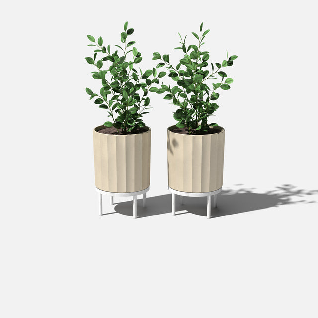 column raised planter