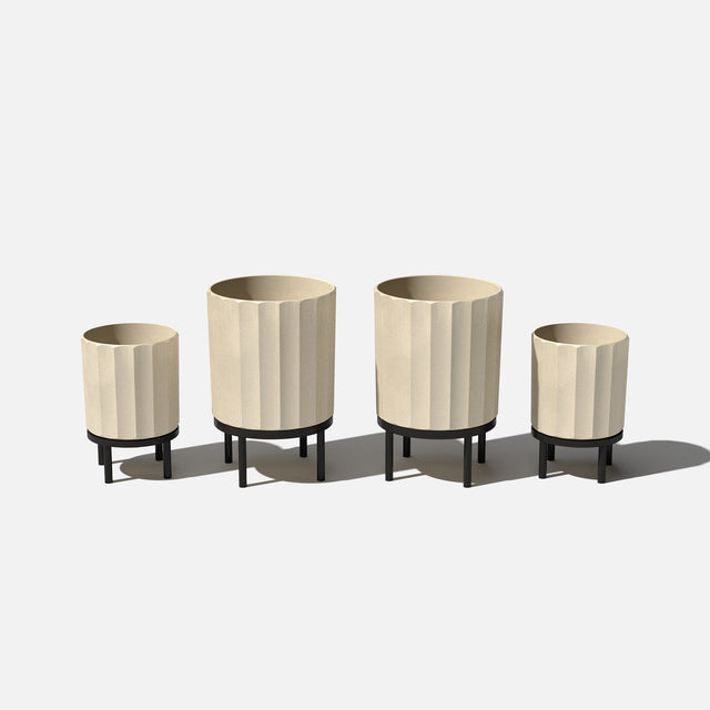 column raised duo