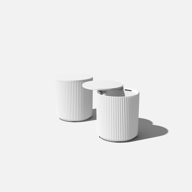 demi chill side table