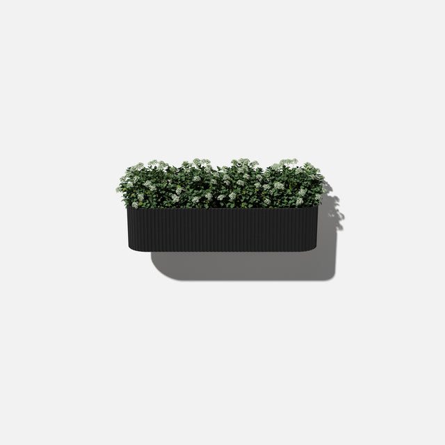 demi railing planter