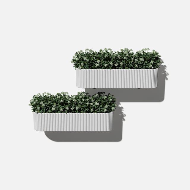 demi railing planter