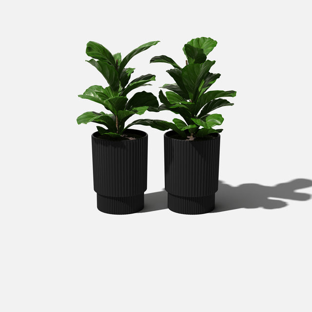 demi elevated planter