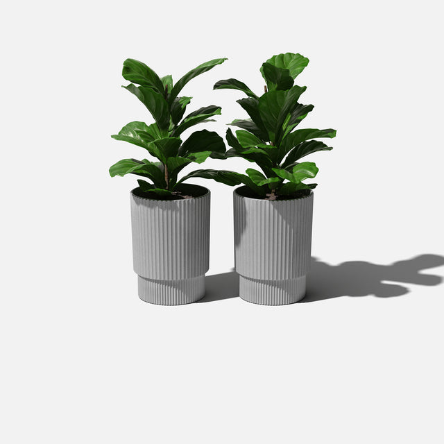 demi elevated planter