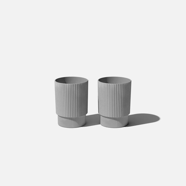 demi elevated planter