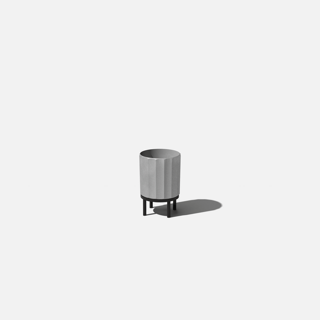 column raised planter