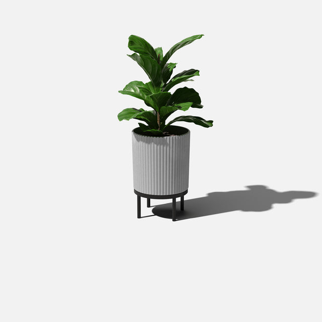 demi raised planter