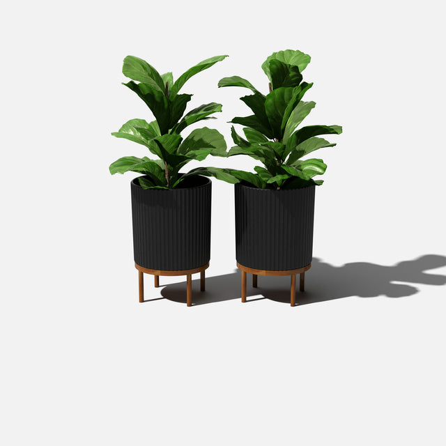 demi raised planter